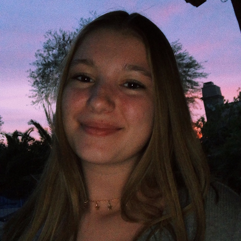 Meet your Posher, Elisa